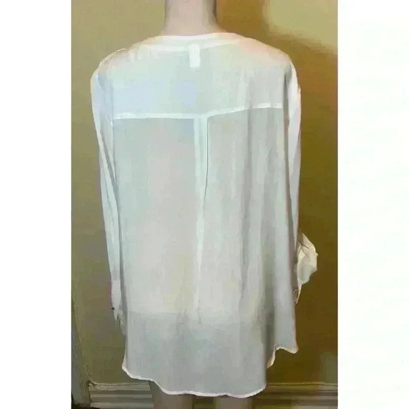 NWT TORRID  BLOUSE SIZE 2 - Picture 3 of 7